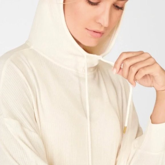 NWOT! Fabletics Dolman Long-Sleeve Oversized Ribbed Hoodie - Picture 4 of 6